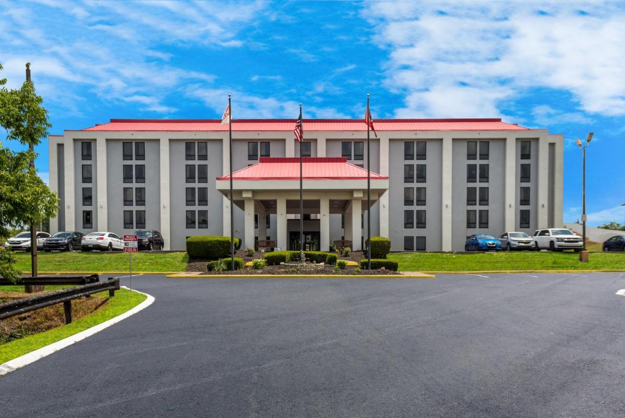 Red Roof Inn Nashville - Music City Екстер'єр фото