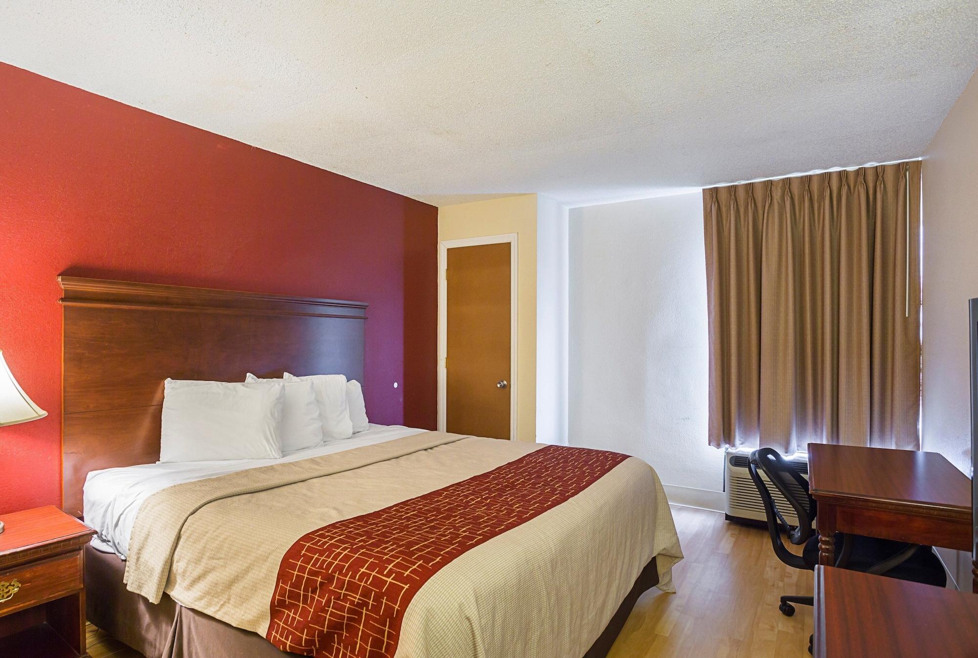 Red Roof Inn Nashville - Music City Екстер'єр фото
