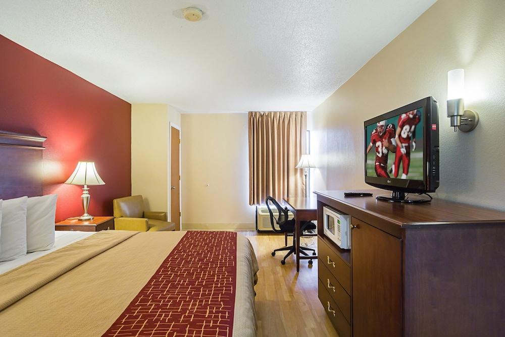 Red Roof Inn Nashville - Music City Екстер'єр фото